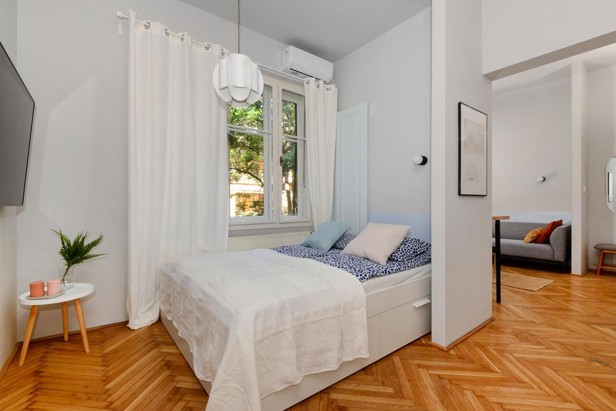 Monochrome Chic Apartments R613 ブダペスト エクステリア 写真